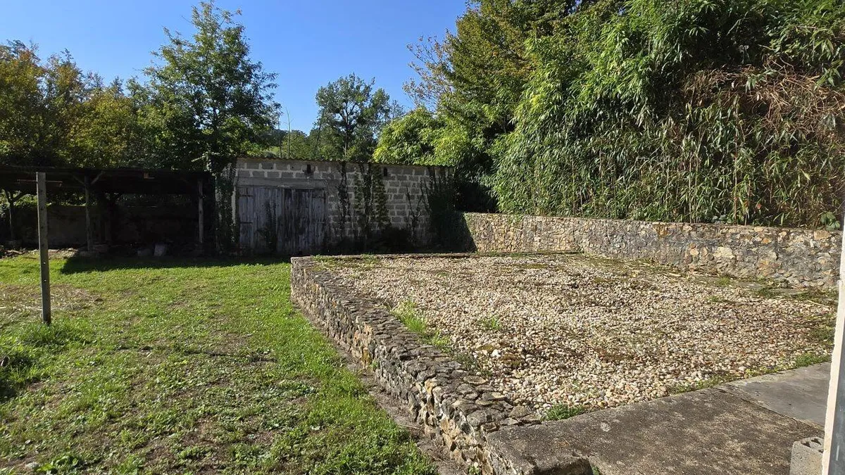 Photo 18