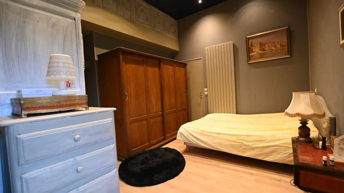 Photo 11