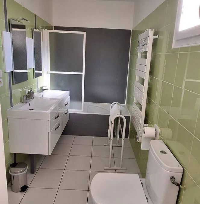 Photo 18