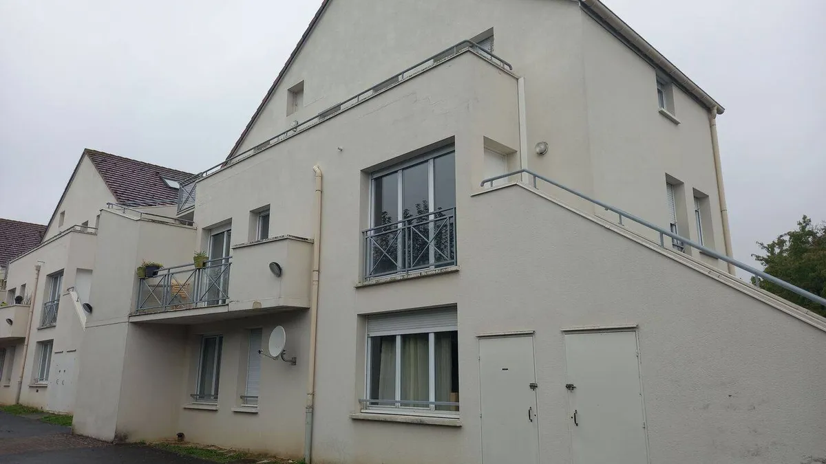 Photo 3