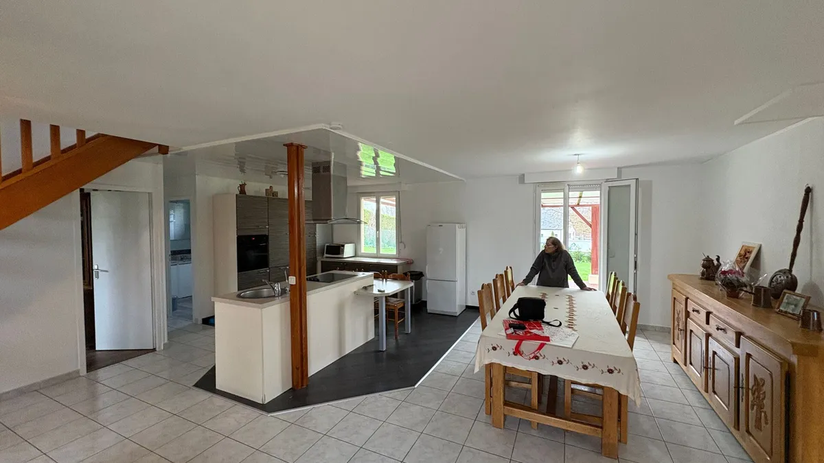 Photo 6