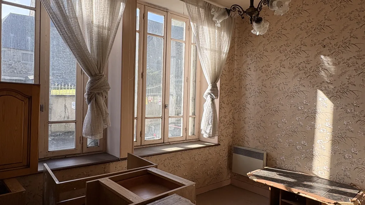 Photo 8