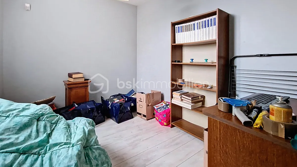 Photo 6