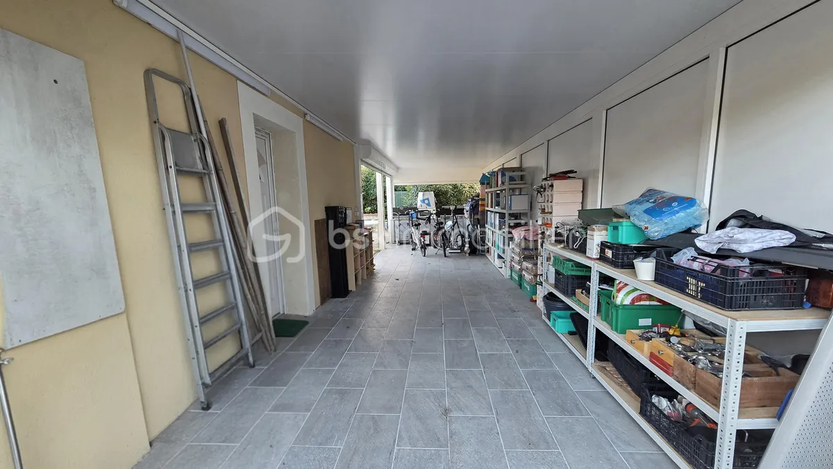 Photo 14