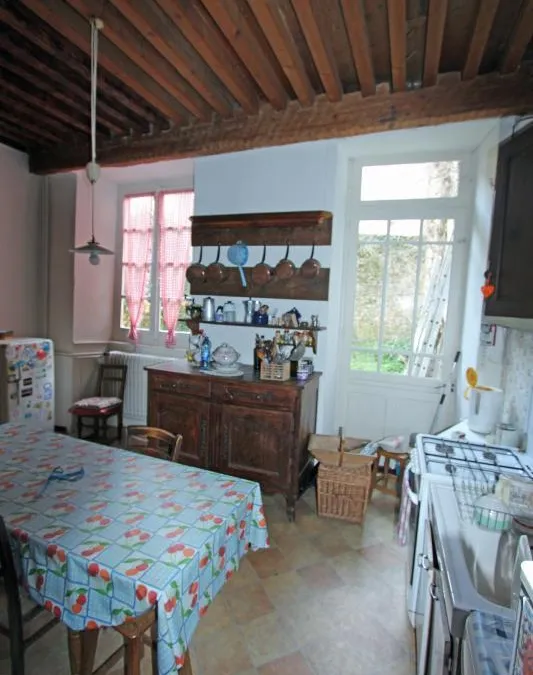 Photo 8