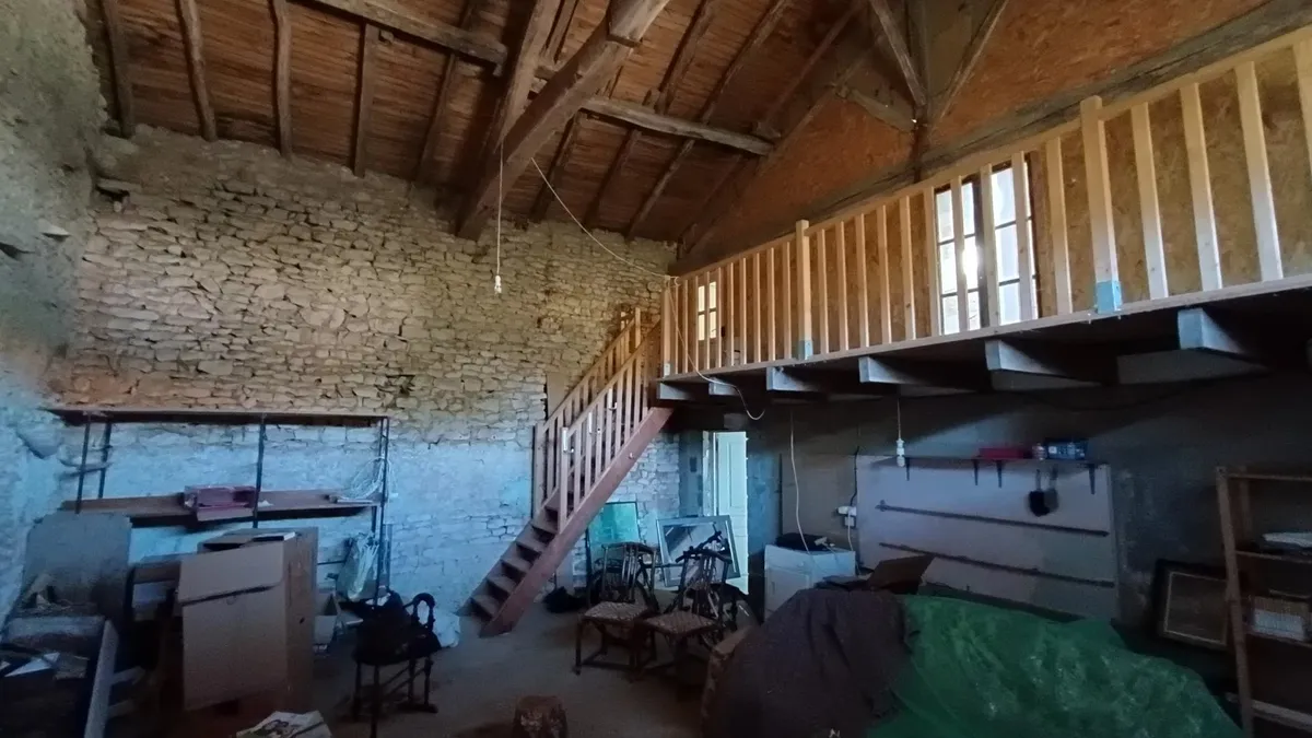 Photo 17