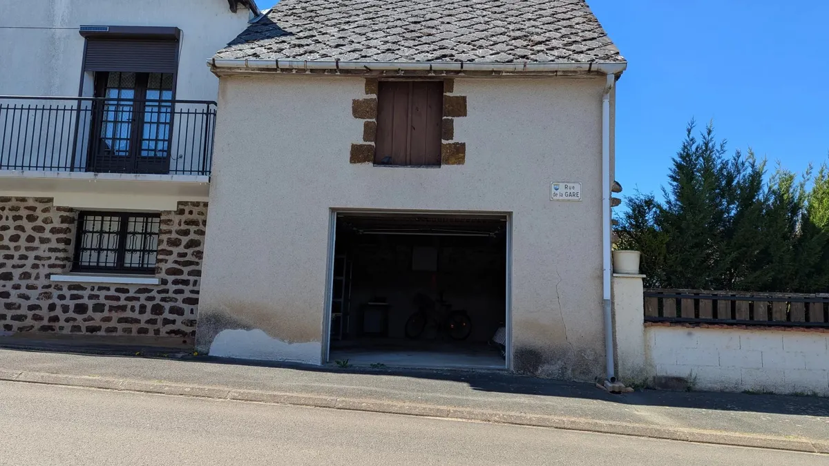 Photo 18