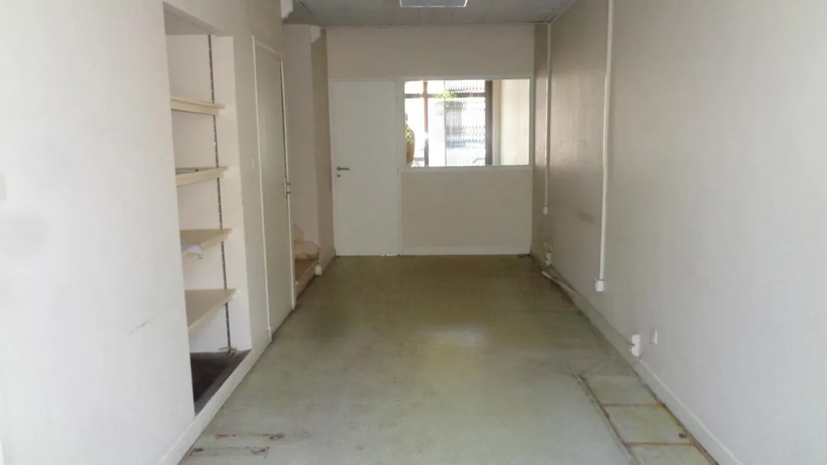 Photo 12