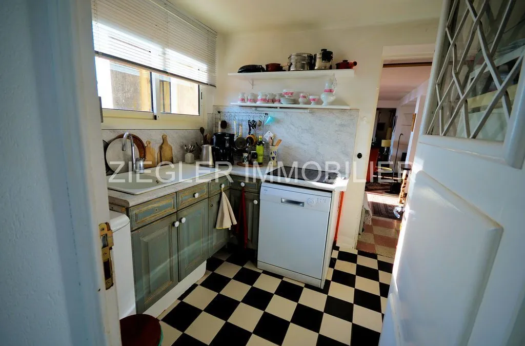 Photo 13