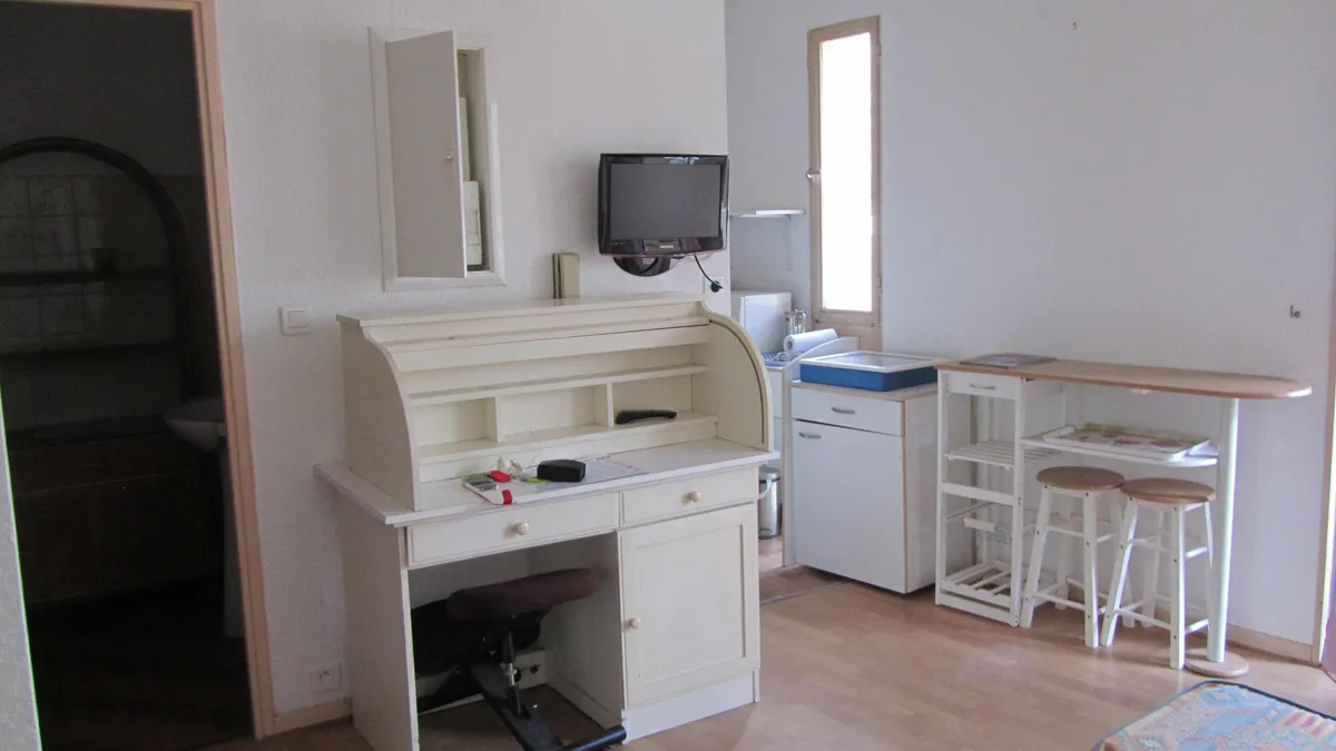 Photo 2