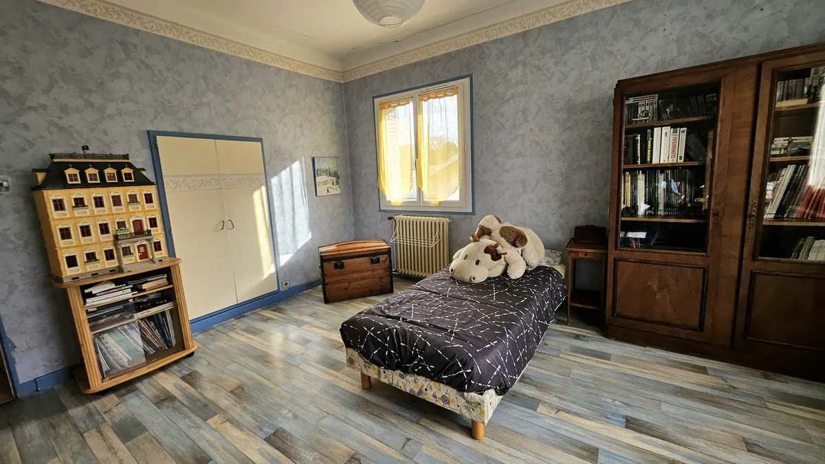 Photo 10