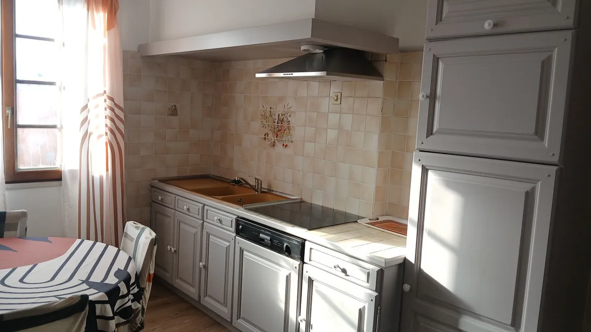 Photo 5