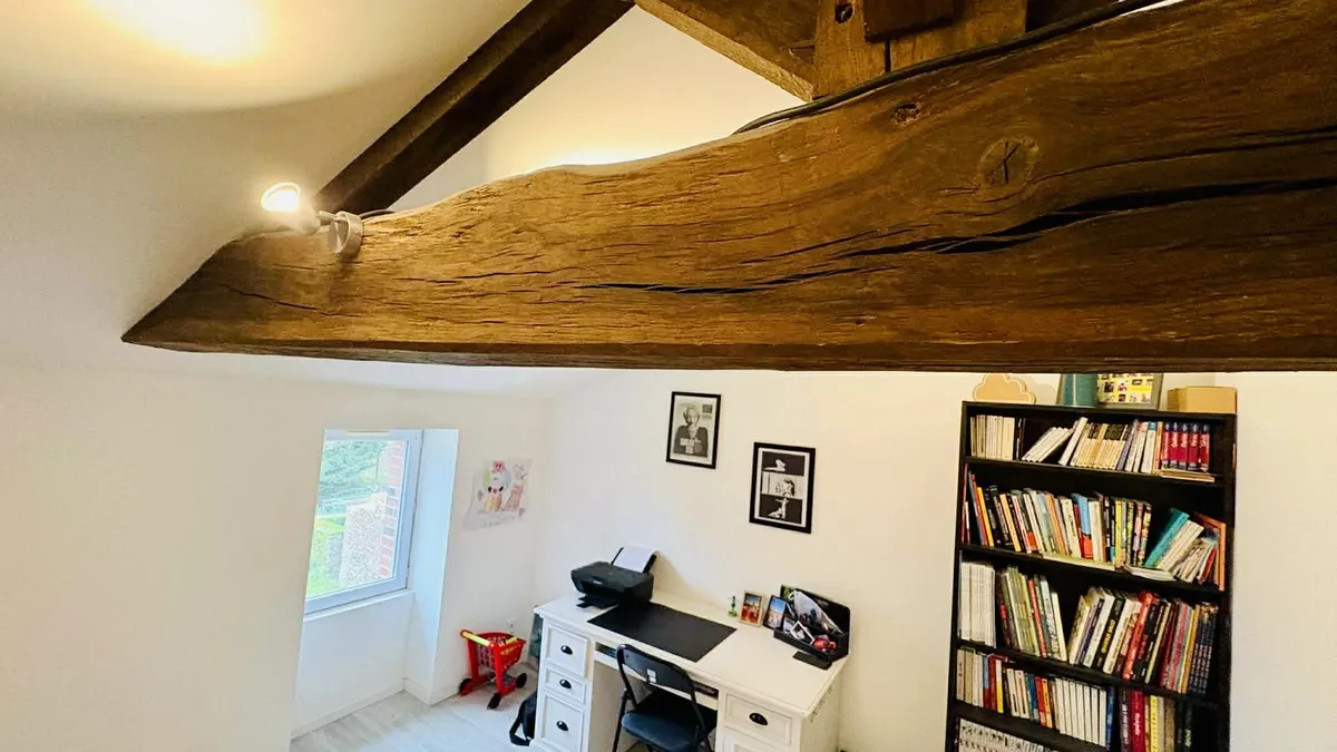 Photo 16