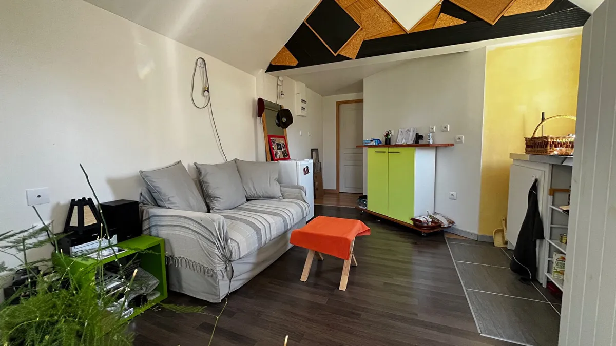 Photo 12
