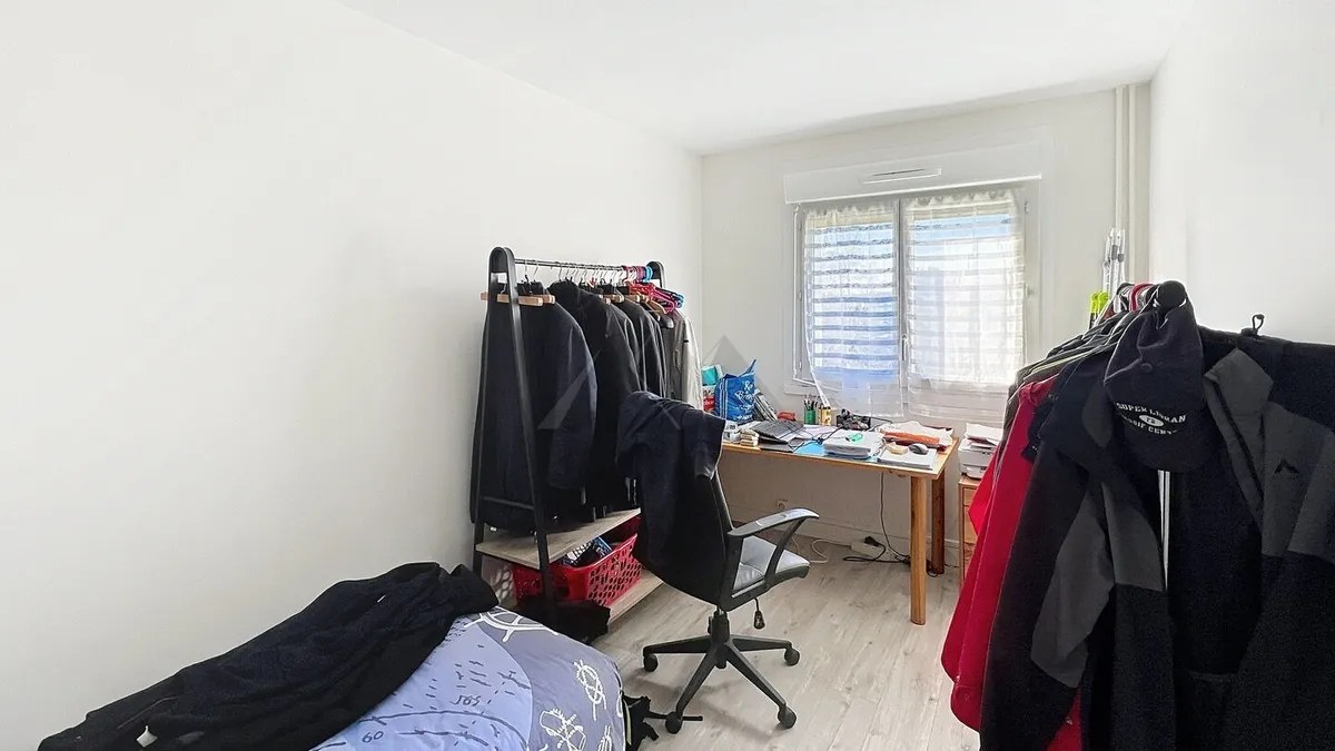 Photo 7