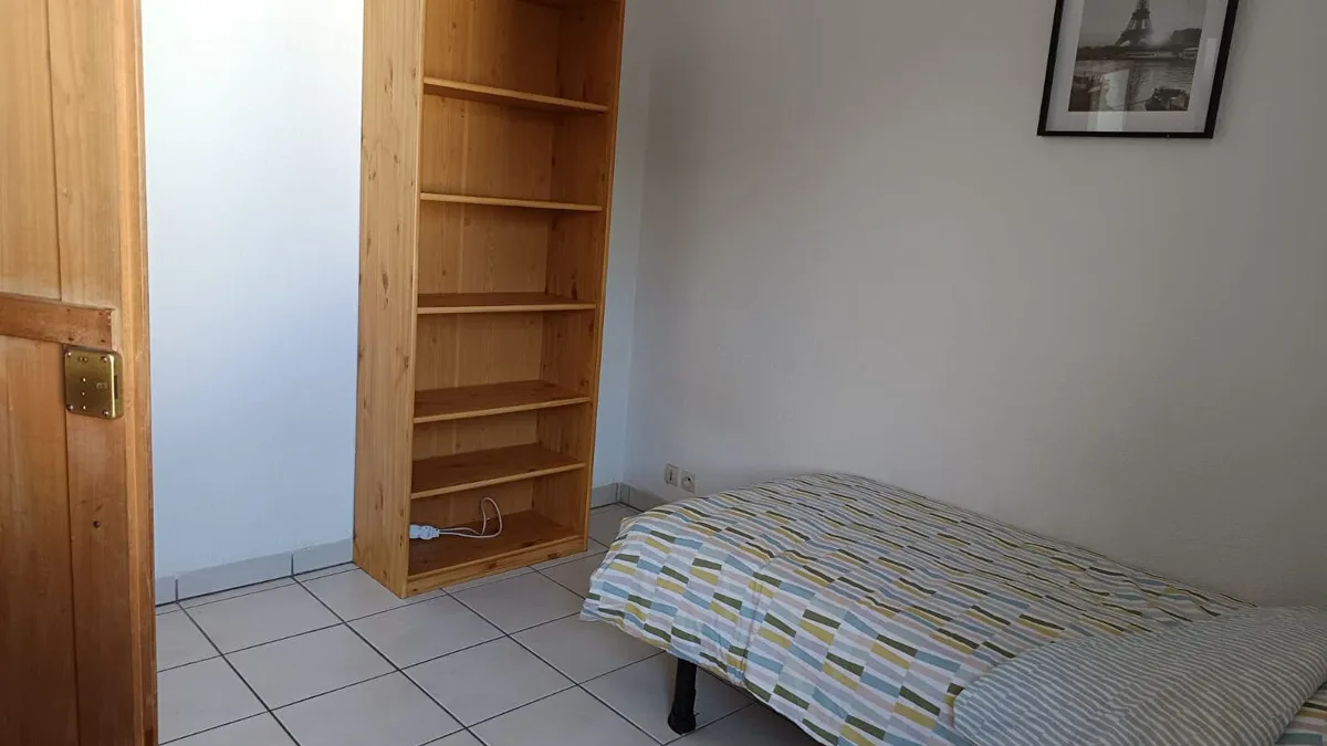 Photo 6