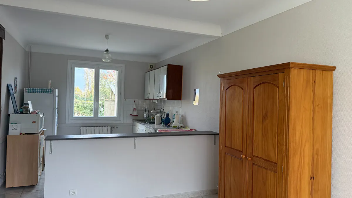 Photo 3