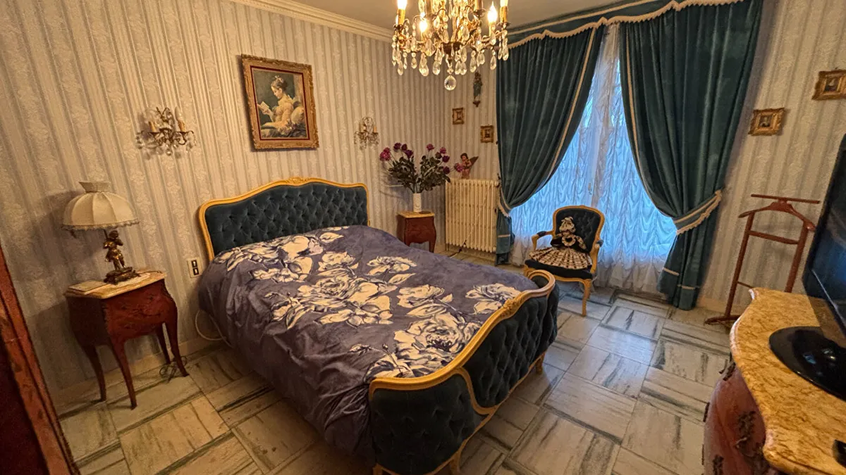 Photo 9