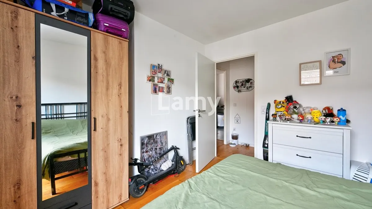 Photo 6