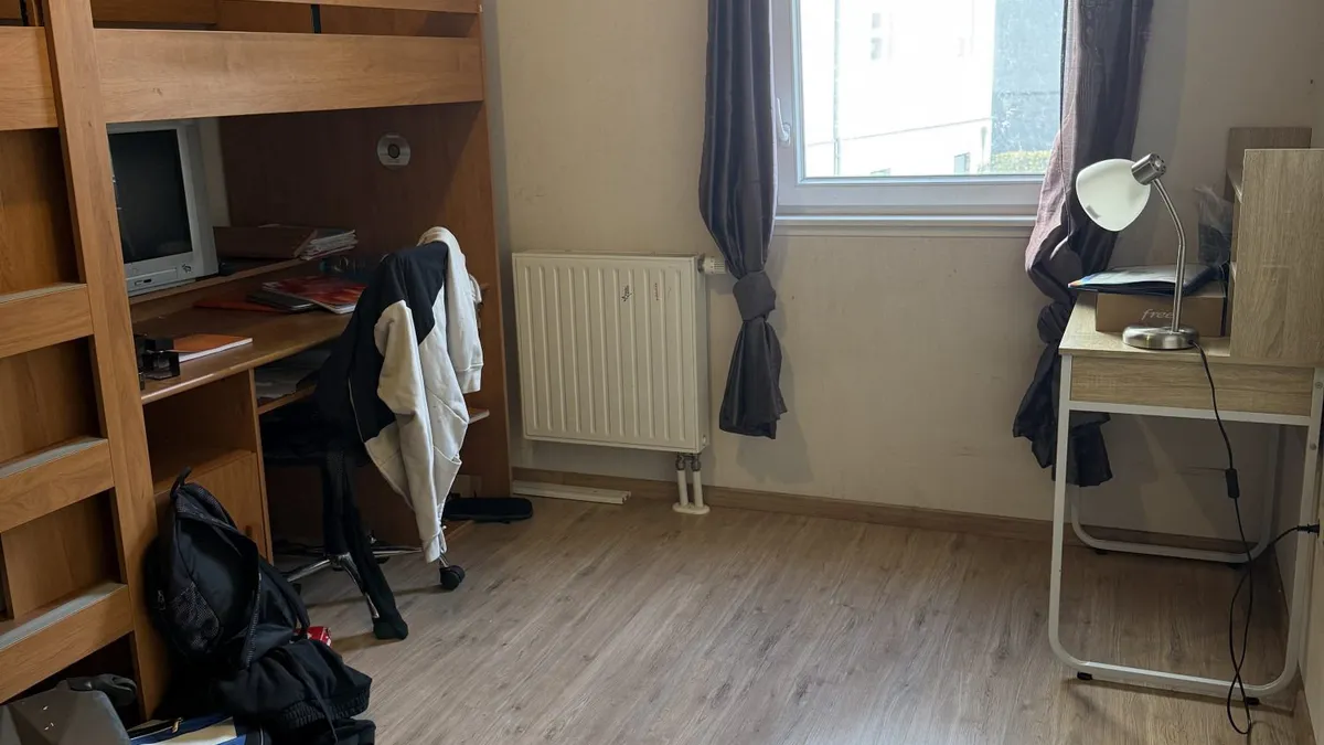 Photo 9