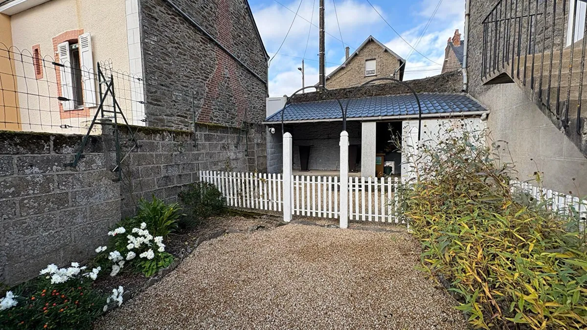 Photo 15