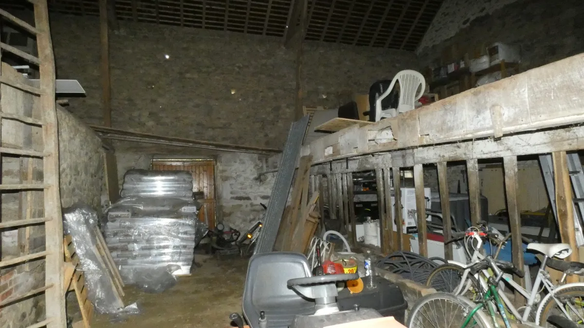 Photo 17