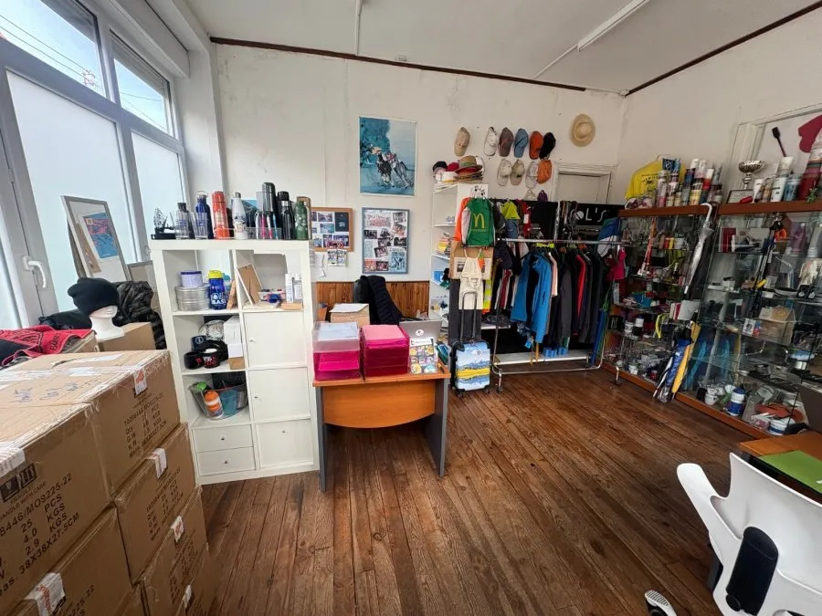 Photo 3