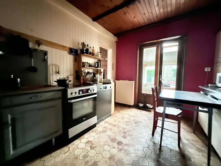 Photo 5