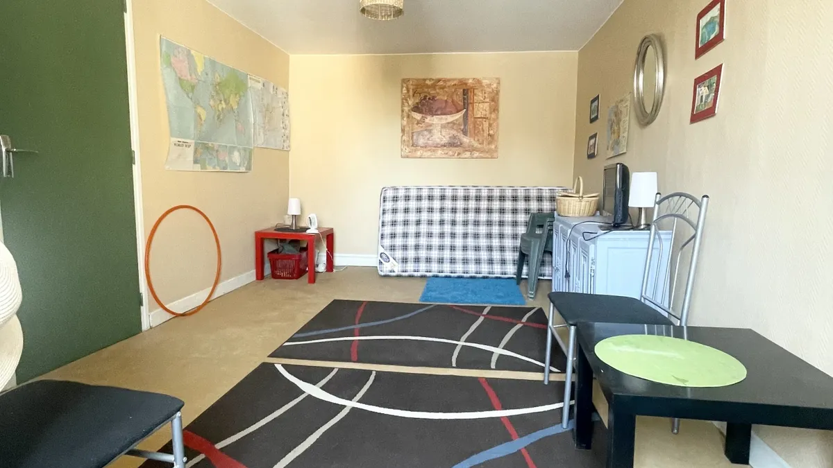Photo 12