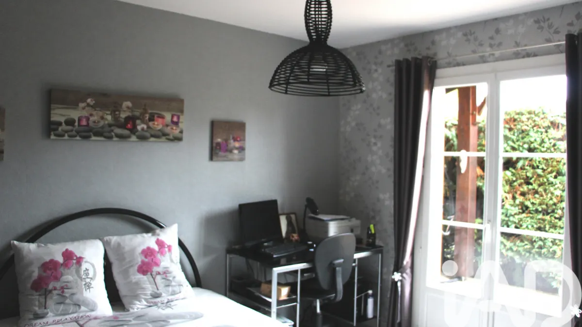 Photo 5