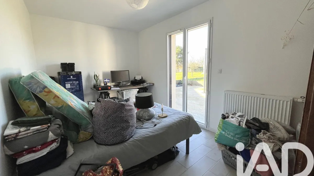 Photo 15