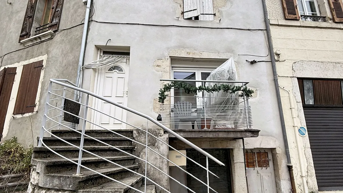 Photo 18