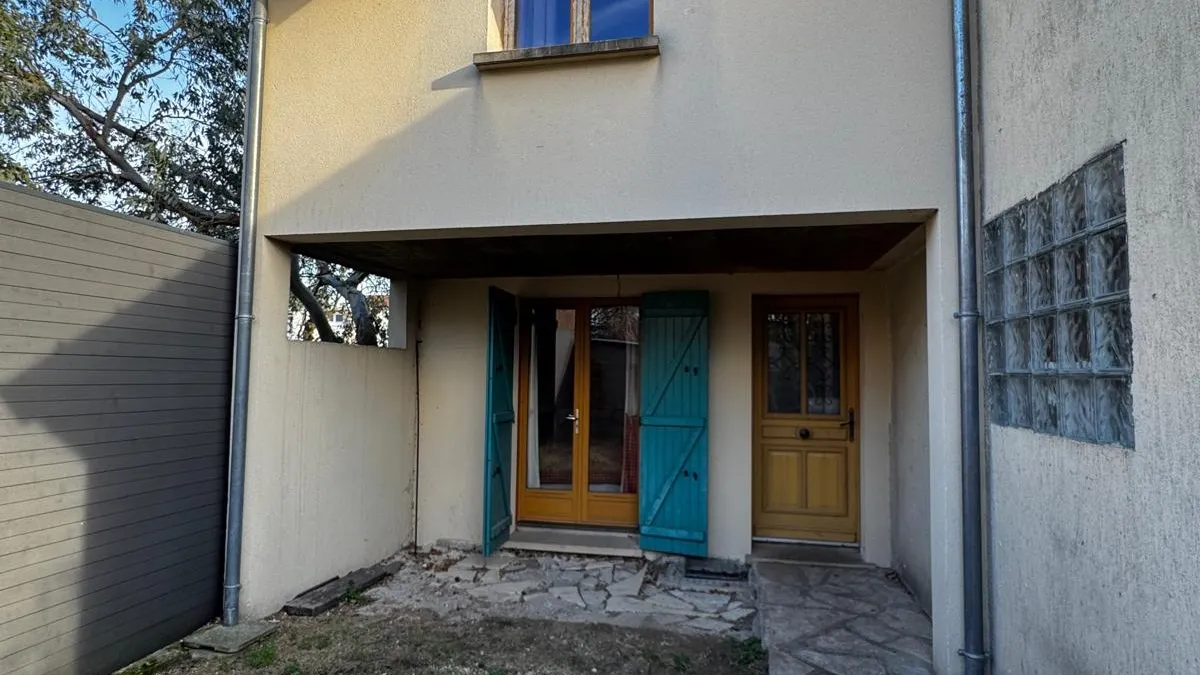 Photo 20