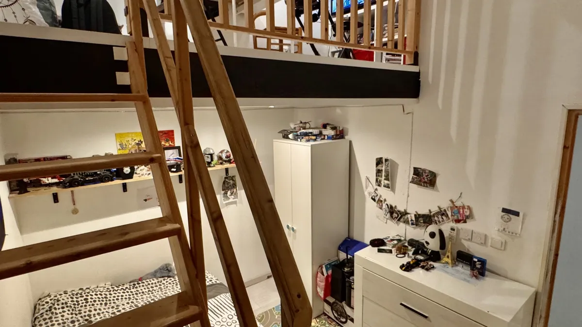 Photo 16
