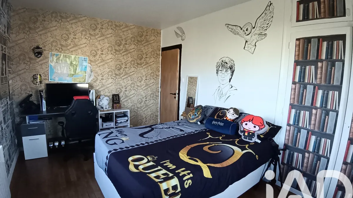 Photo 8