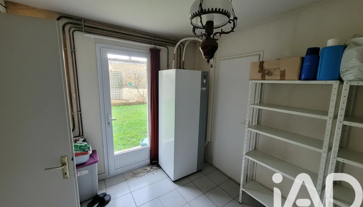 Photo 12