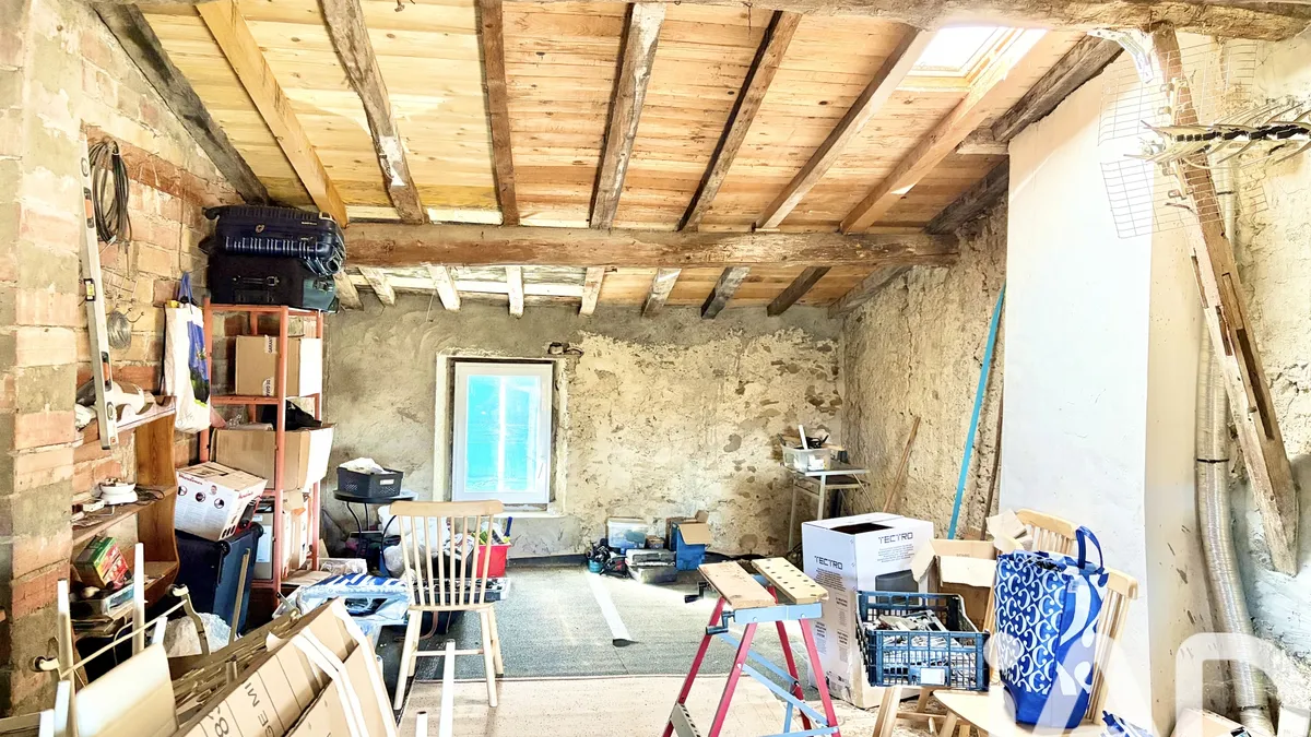 Photo 17