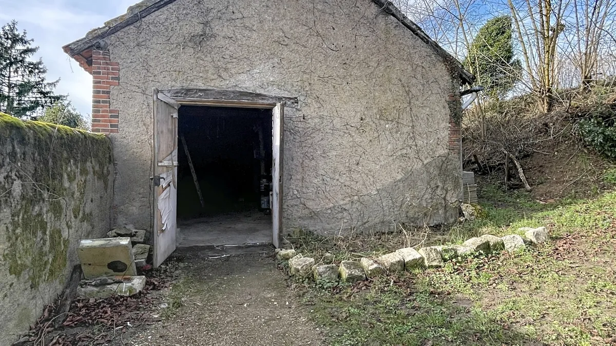 Photo 23