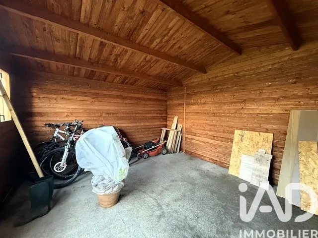 Photo 28