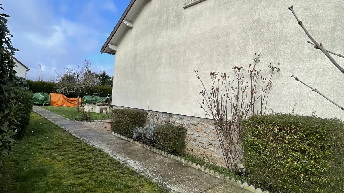 Photo 28