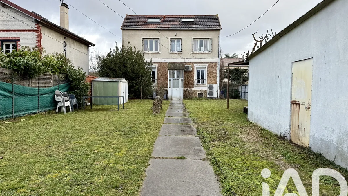 Photo 12