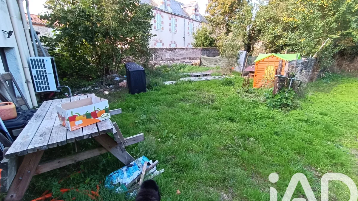 Photo 18