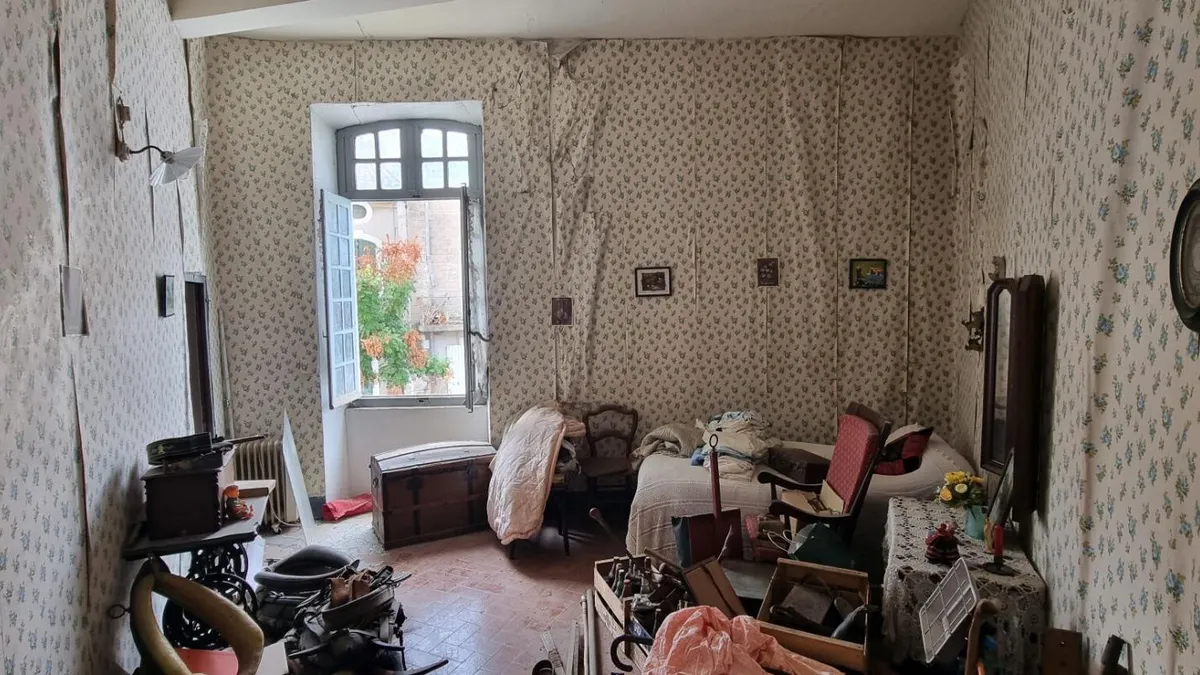 Photo 11