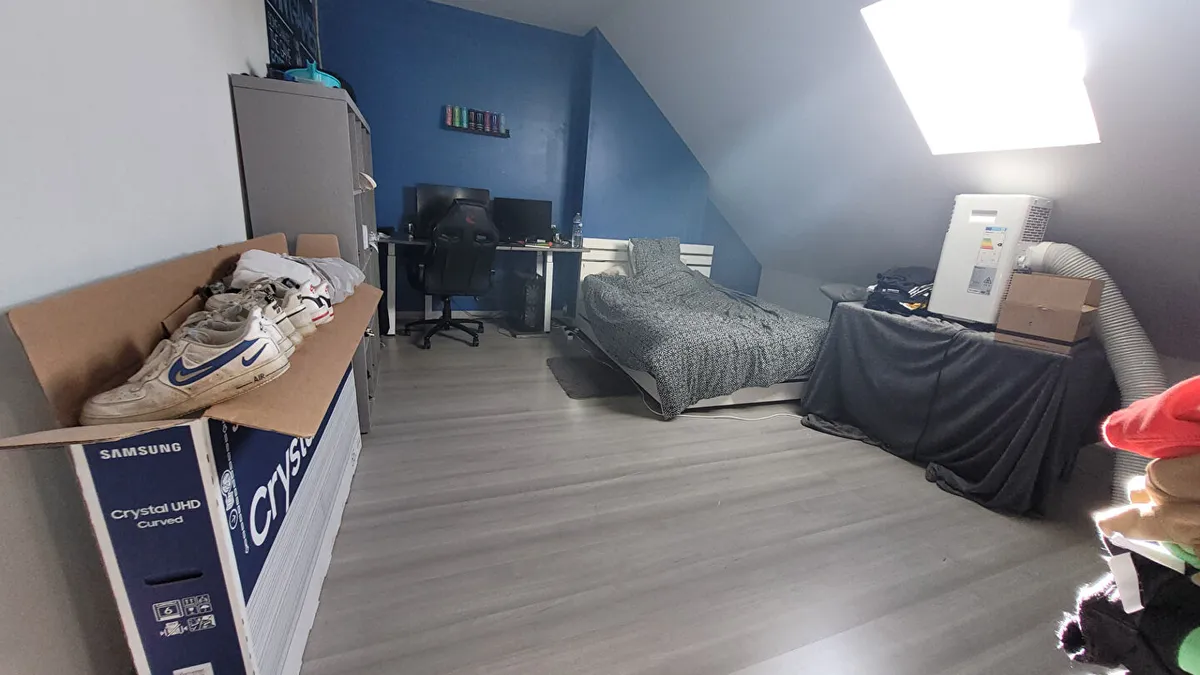 Photo 8