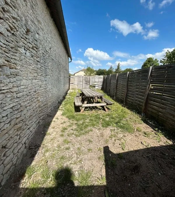 Photo 3