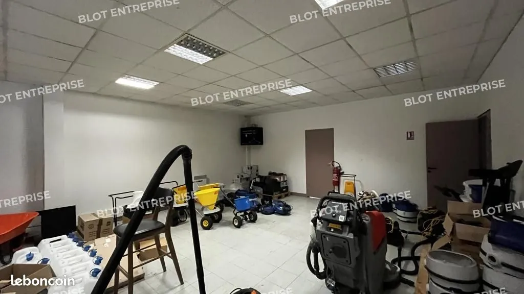 Photo 6