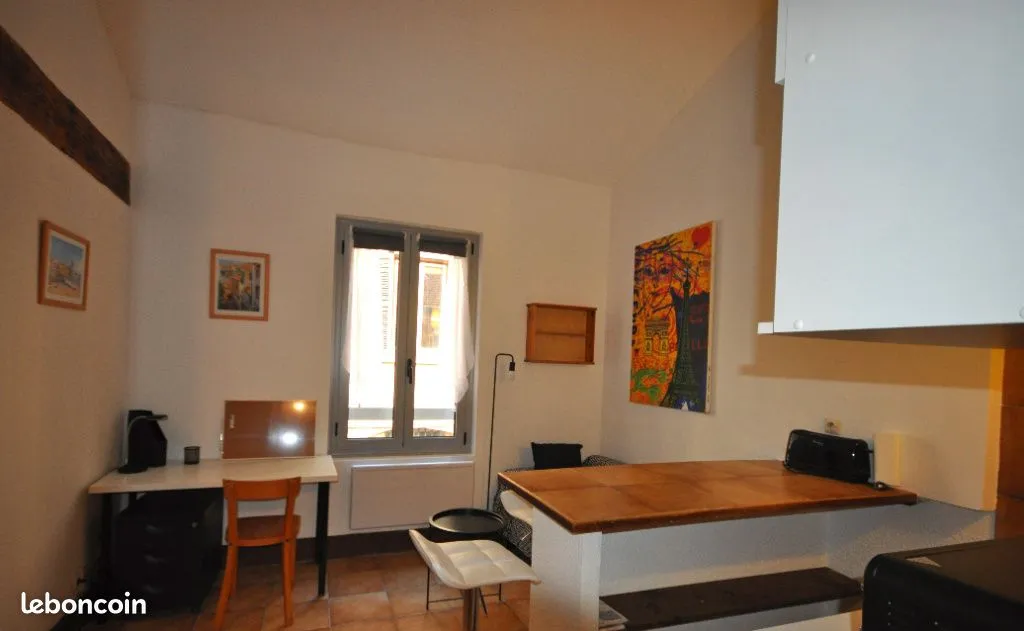 Photo 3