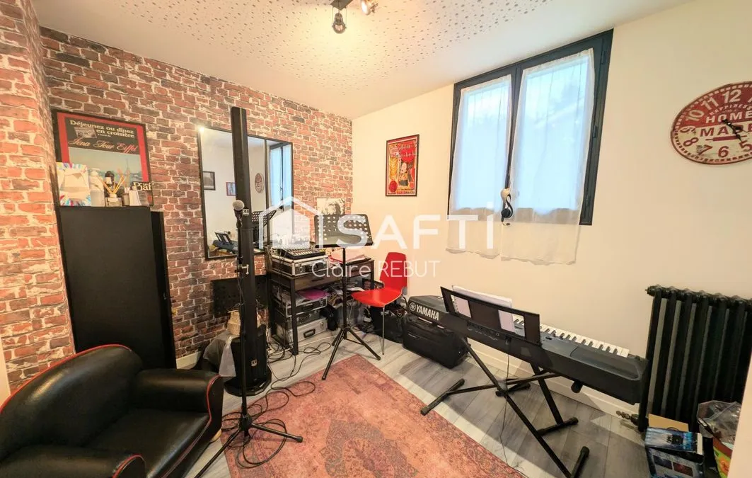 Photo 10