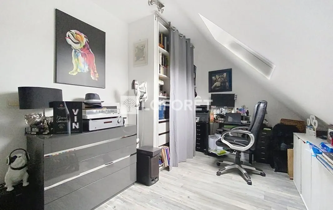 Photo 12