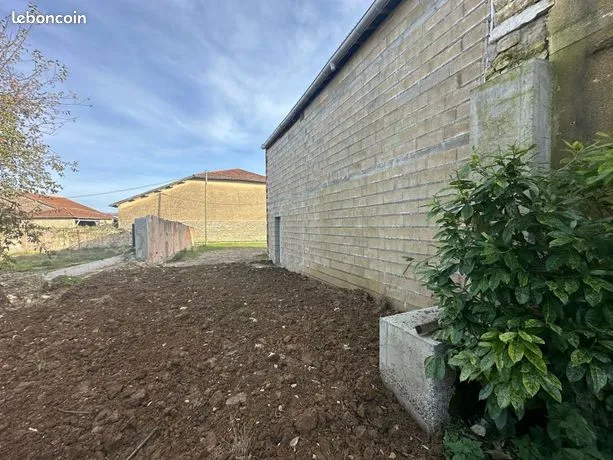 Photo 19